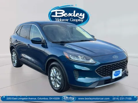 Silver 2020 Ford Escape SE for sale in Columbus, OH