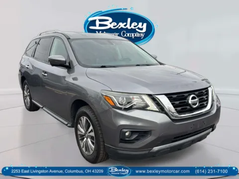 Gray 2020 Nissan Pathfinder SL 4WD for sale in Columbus, OH