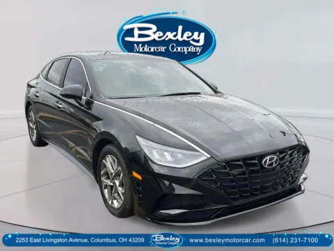 Black 2021 Hyundai Sonata SEL for sale in Columbus, OH