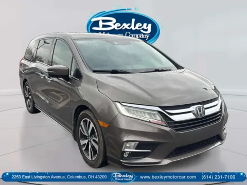 Beige 2018 Honda Odyssey Elite for sale in Columbus, OH