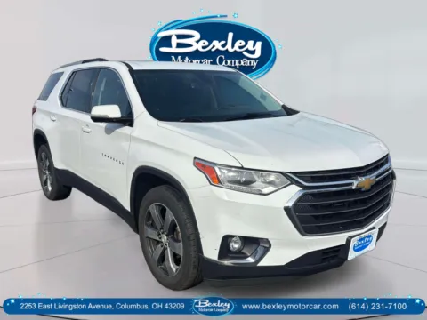 Red 2018 Chevrolet Traverse 3LT for sale in Columbus, OH