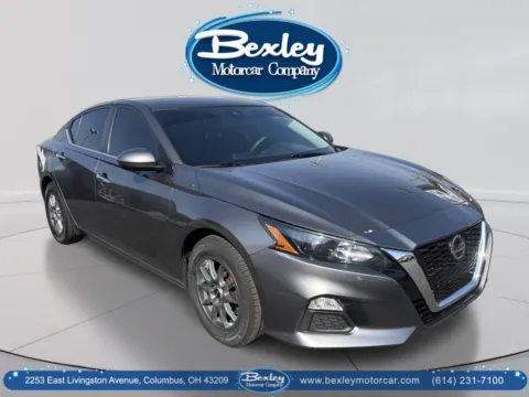 Another view of 2022 Nissan Altima S FWD for sale in Columbus, OH at Bexley Motorcar Company