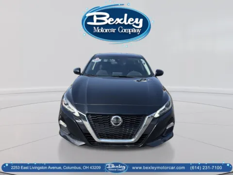 Photos of 2022 Nissan Altima SV FWD for sale in Columbus, OH at Bexley Motorcar Company
