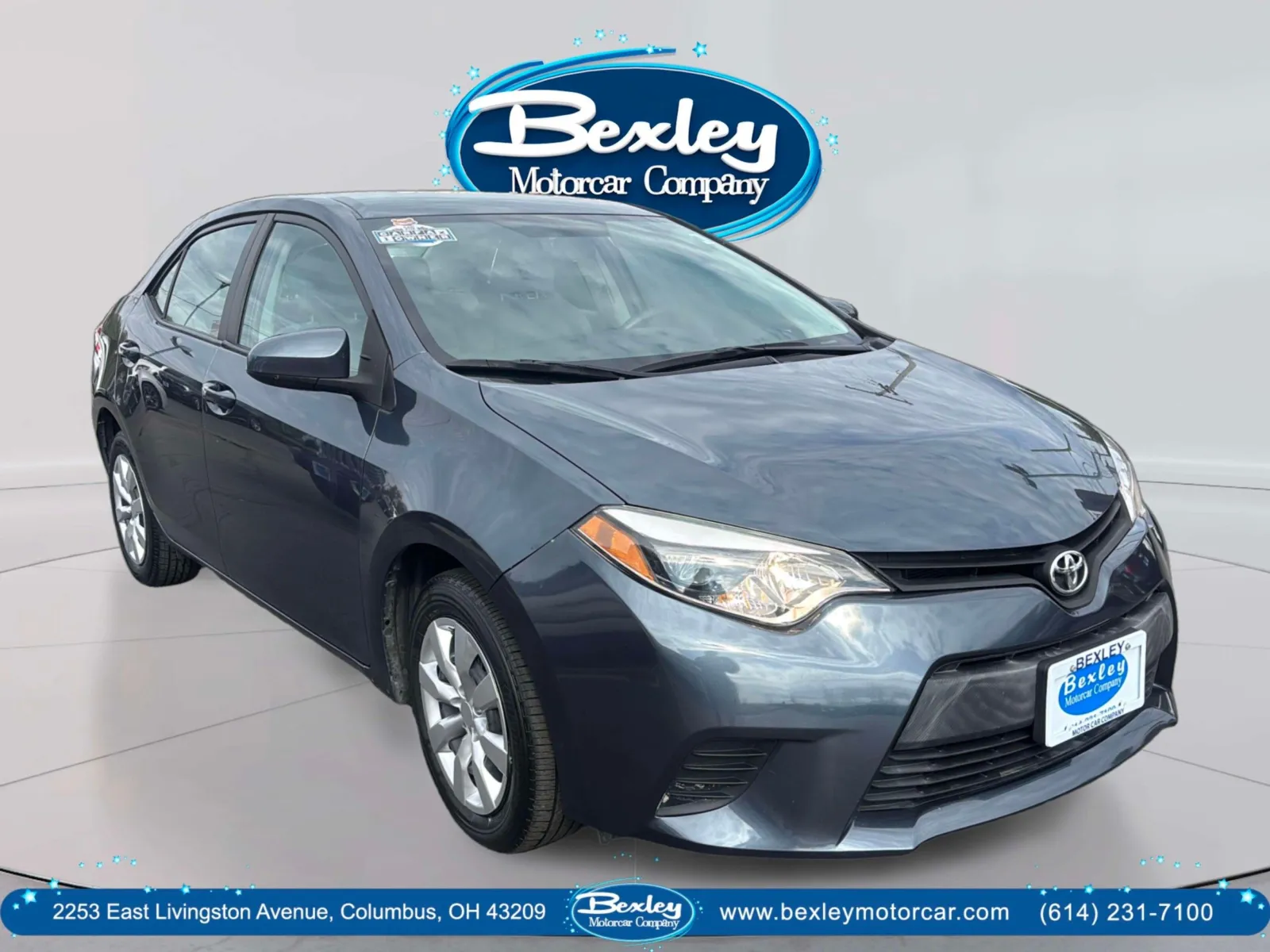 Blue 2014 Toyota Corolla LE for sale in Columbus, OH