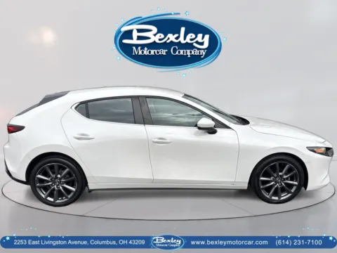 More photos of 2022 Mazda Mazda3 Hatchback Select at Bexley Motorcar Company, OH