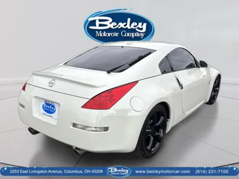More photos of 2006 Nissan 350Z Touring at Bexley Motorcar Company, OH