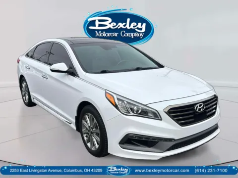 Red 2016 Hyundai Sonata Limited for sale in Columbus, OH