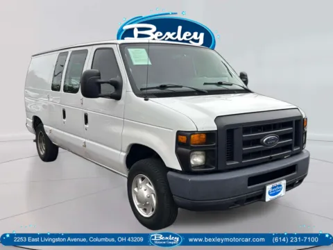 White 2013 Ford E-Series Cargo E-150 for sale in Columbus, OH