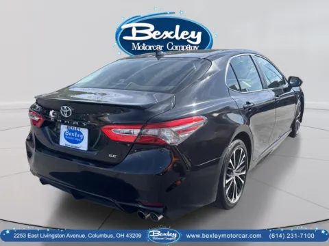More photos of 2019 Toyota Camry SE at Bexley Motorcar Company, OH