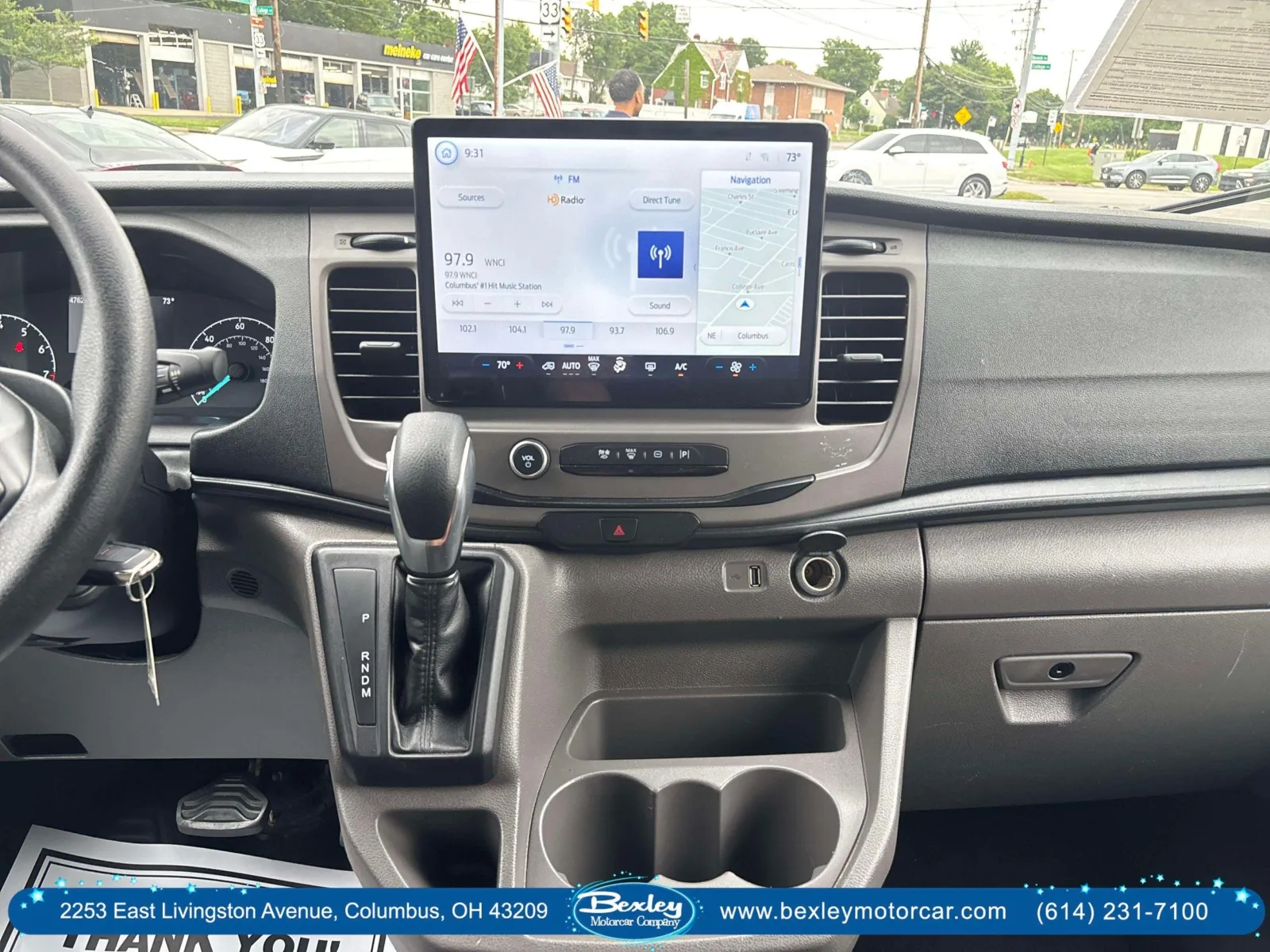 2022 Ford Transit Passenger Van XLT - Photo 16