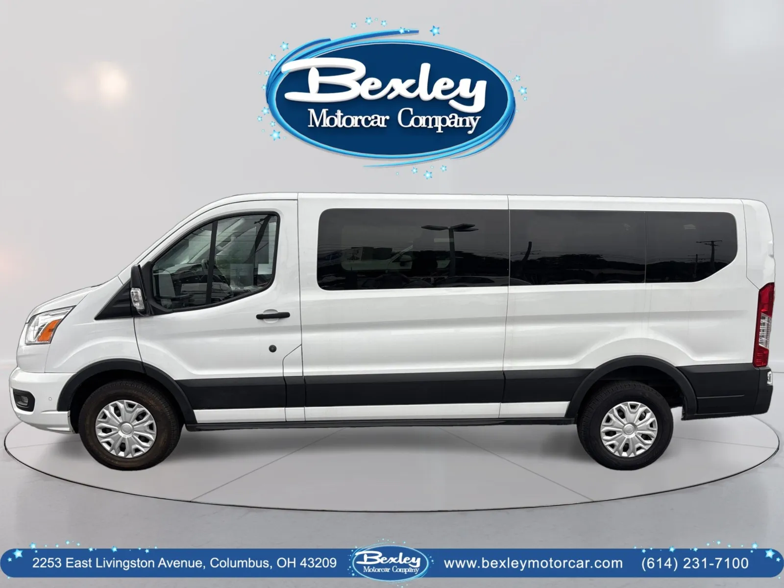 2022 Ford Transit Passenger Van XLT - Photo 8