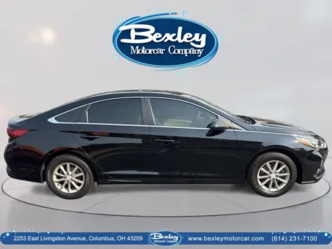 More photos of 2019 Hyundai Sonata SE at Bexley Motorcar Company, OH
