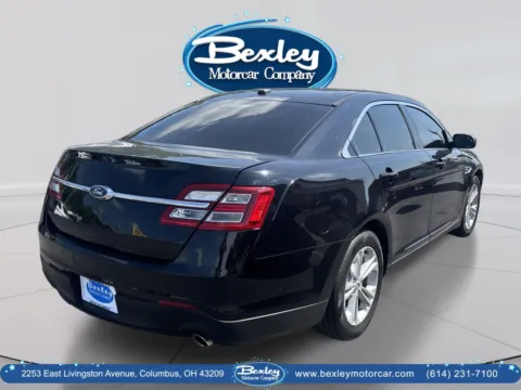 More photos of 2019 Ford Taurus SEL at Bexley Motorcar Company, OH