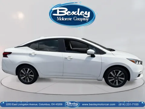 More photos of 2022 Nissan Versa 1.6 SV Xtronic CVT at Bexley Motorcar Company, OH