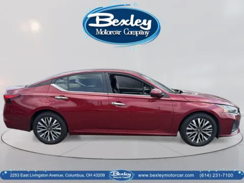 More photos of 2023 Nissan Altima SV FWD at Bexley Motorcar Company, OH