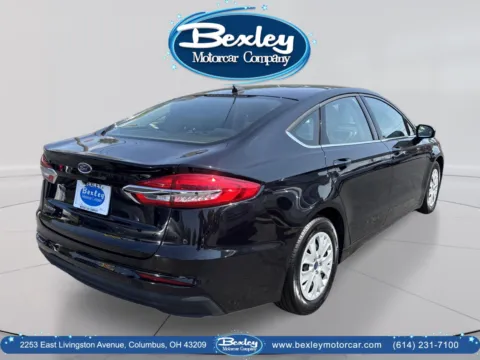 More photos of 2019 Ford Fusion S at Bexley Motorcar Company, OH