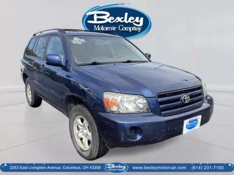 Blue 2006 Toyota Highlander for sale in Columbus, OH