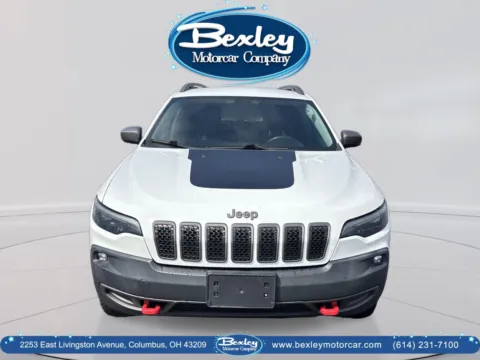 Photos of 2019 Jeep Cherokee Trailhawk 4x4 for sale in Columbus, OH at Bexley Motorcar Company