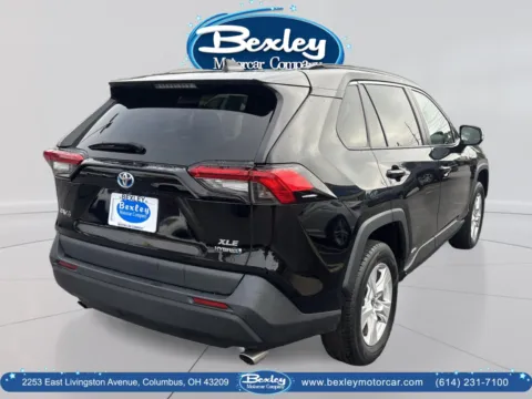 More photos of 2021 Toyota RAV4 Hybrid XLE at Bexley Motorcar Company, OH