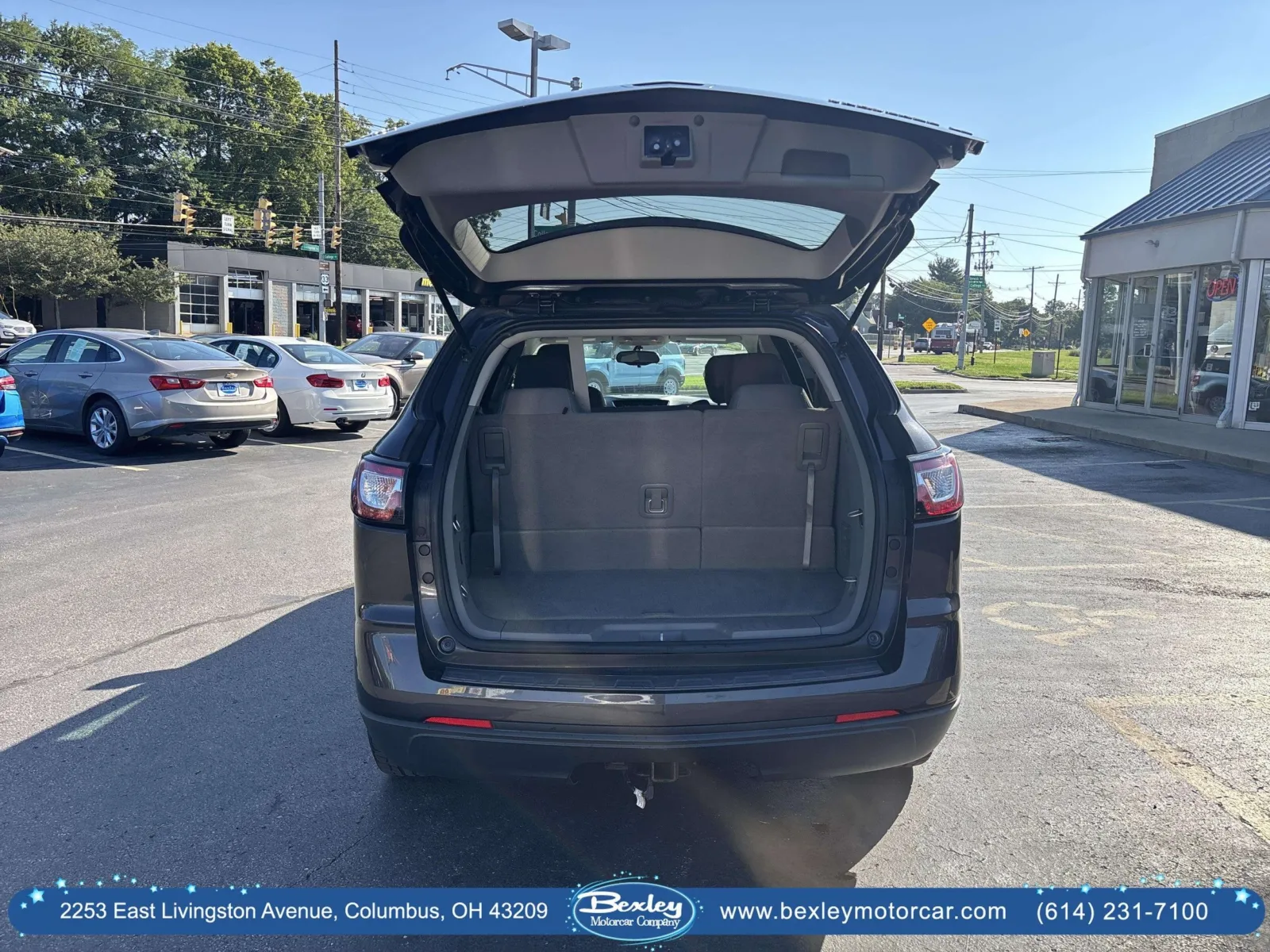 2016 Chevrolet Traverse LS - Photo 11