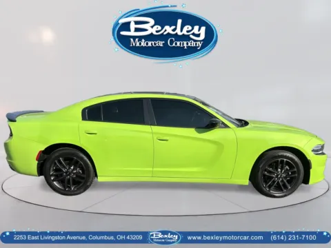 More photos of 2019 Dodge Charger SXT AWD at Bexley Motorcar Company, OH
