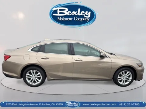More photos of 2018 Chevrolet Malibu LT at Bexley Motorcar Company, OH