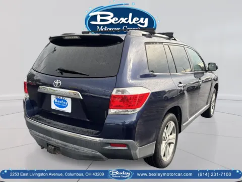 More photos of 2012 Toyota Highlander Limited V6 at Bexley Motorcar Company, OH