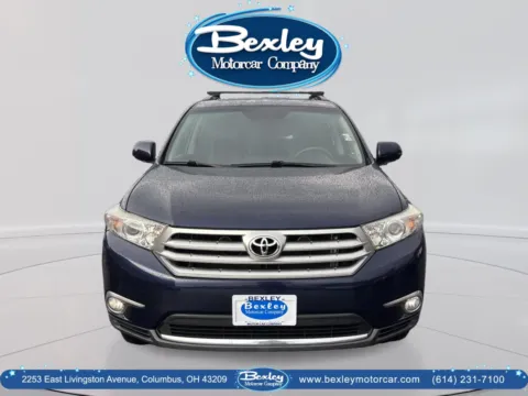 Photos of 2012 Toyota Highlander Limited V6 for sale in Columbus, OH at Bexley Motorcar Company
