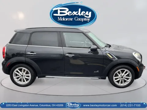 More photos of 2015 MINI Countryman Cooper S ALL4 at Bexley Motorcar Company, OH