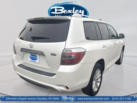 More photos of 2010 Toyota Highlander Hybrid Base V6 at Bexley Motorcar Company, OH