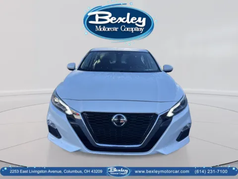 Photos of 2022 Nissan Altima SV FWD for sale in Columbus, OH at Bexley Motorcar Company