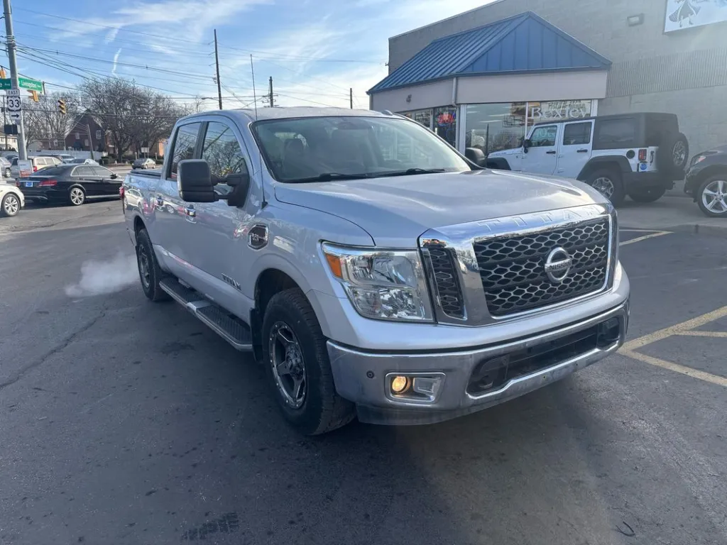 2017 Nissan Titan SV for sale in Columbus, OH