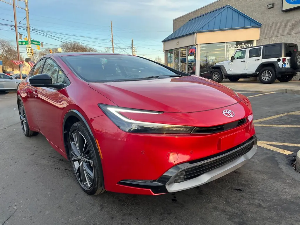 2024 Toyota Prius XLE for sale in Columbus, OH