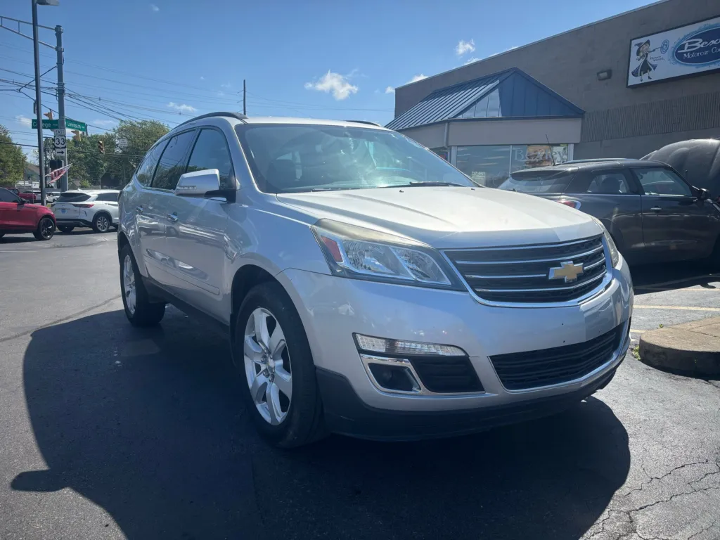 2016 Chevrolet Traverse LT for sale in Columbus, OH