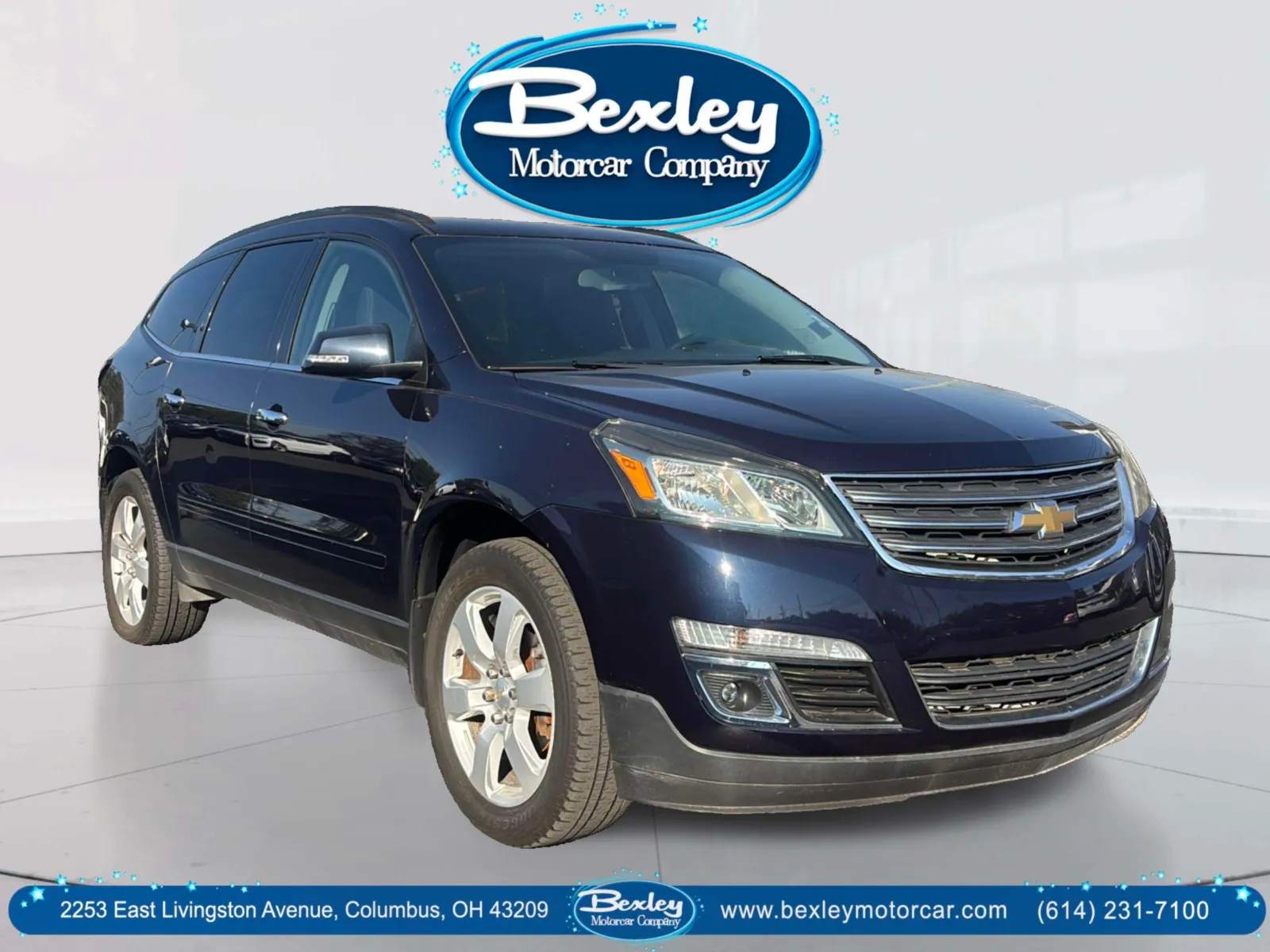 Blue 2017 Chevrolet Traverse LT for sale in Columbus, OH