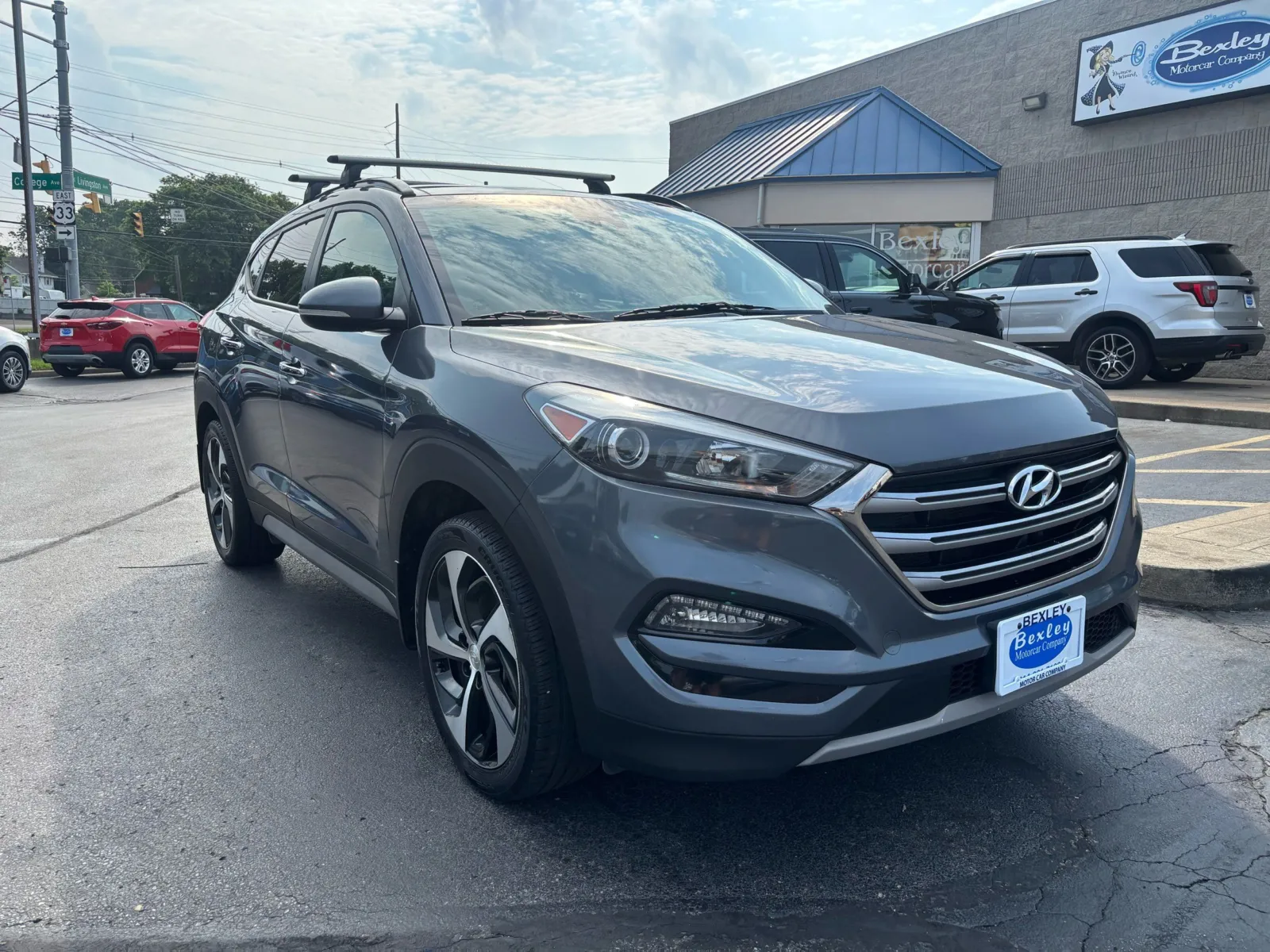 Gray 2018 Hyundai TUCSON Limited for sale in Columbus, OH