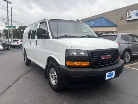 White 2018 GMC Savana 2500 for sale in Columbus, OH