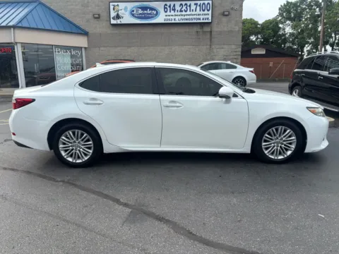 Photos of 2013 Lexus ES 350 for sale in Columbus, OH at Bexley Motorcar Company