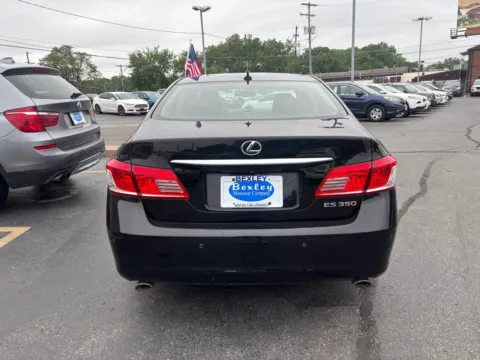 More photos of 2011 Lexus ES 350 at Bexley Motorcar Company, OH