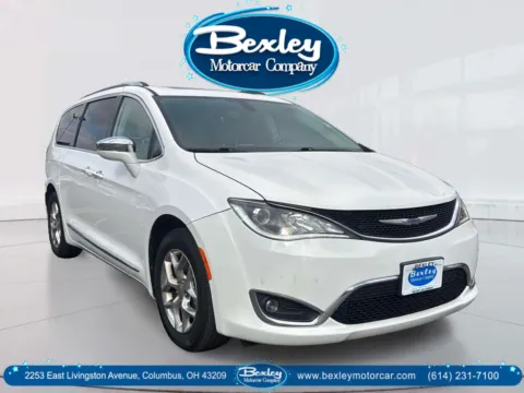 White 2020 Chrysler Pacifica Limited for sale in Columbus, OH