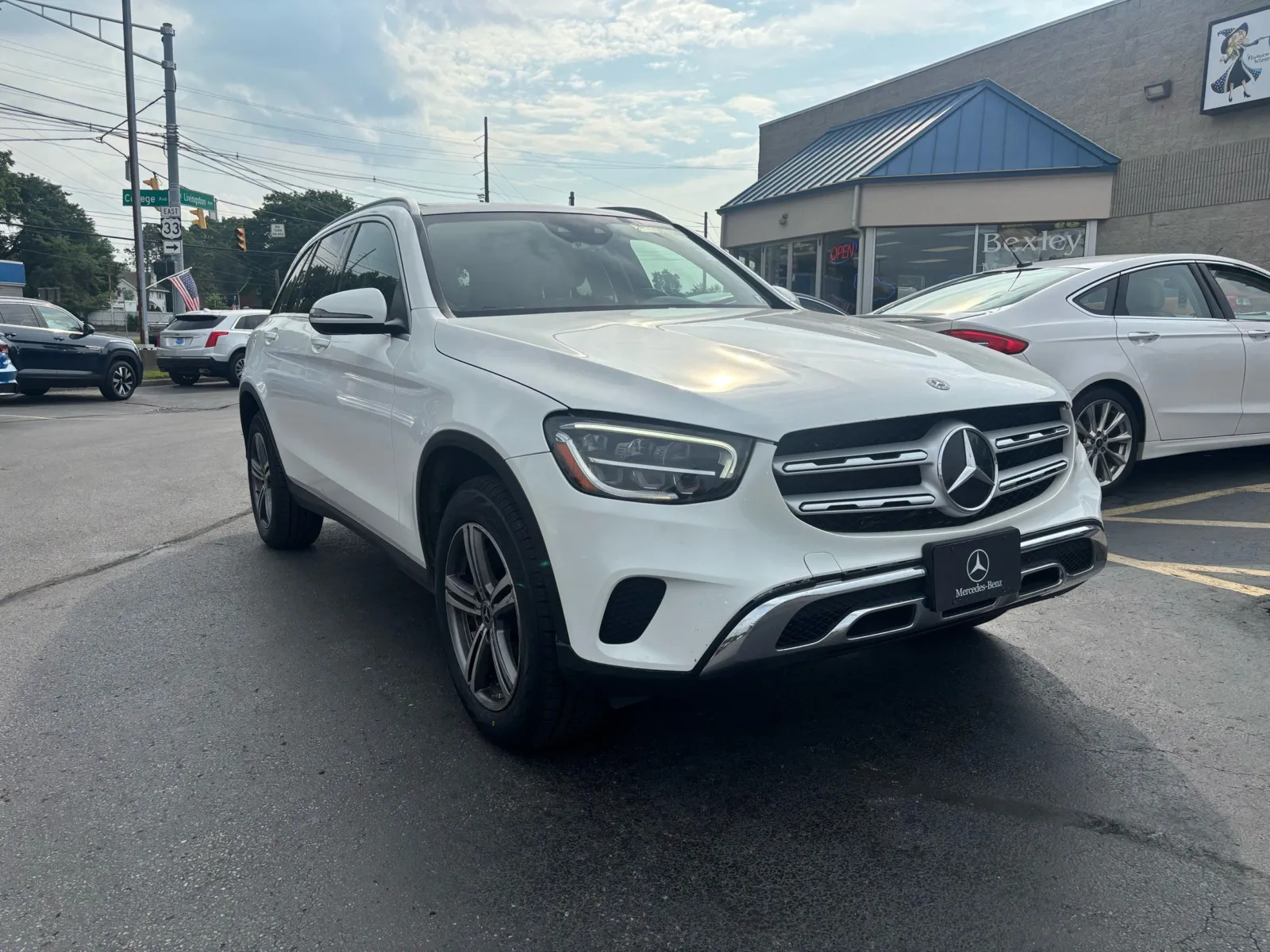 White 2020 Mercedes-Benz GLC 300 4MATIC for sale in Columbus, OH