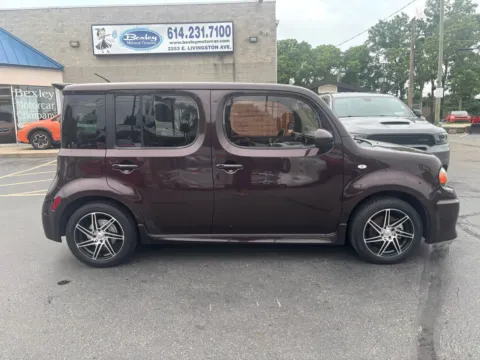 Photos of 2010 Nissan cube 1.8 S Krom Edition for sale in Columbus, OH at Bexley Motorcar Company