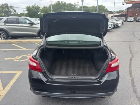 More photos of 2018 Nissan Altima 2.5 SL at Bexley Motorcar Company, OH