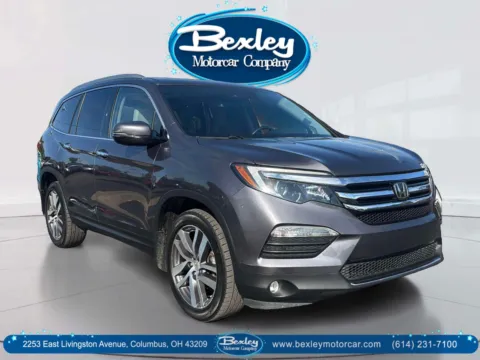 Red 2017 Honda Pilot Elite for sale in Columbus, OH