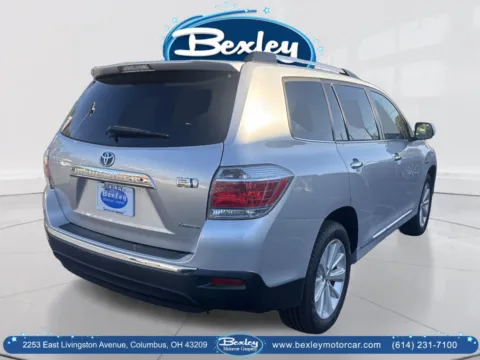 More photos of 2012 Toyota Highlander Hybrid Limited V6 at Bexley Motorcar Company, OH
