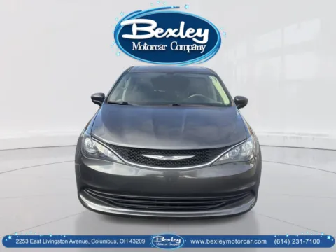 Photos of 2017 Chrysler Pacifica Touring for sale in Columbus, OH at Bexley Motorcar Company