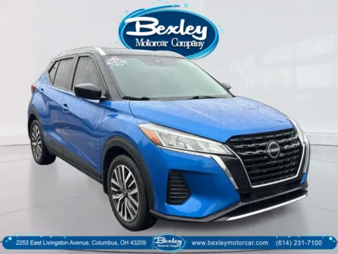 Silver 2022 Nissan Kicks SV Xtronic CVT for sale in Columbus, OH