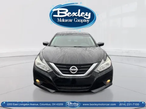 Photos of 2017 Nissan Altima 2.5 SV for sale in Columbus, OH at Bexley Motorcar Company