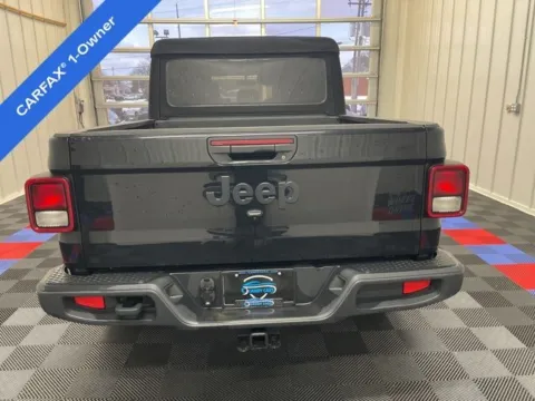 More photos of 2021 Jeep Gladiator Willys at Candy Cars, NY