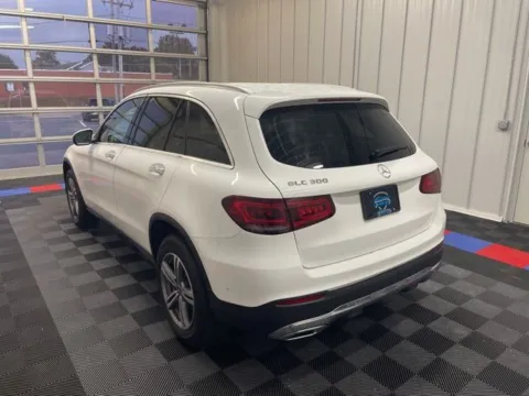 More photos of 2022 Mercedes-Benz GLC 300 at Candy Cars, NY